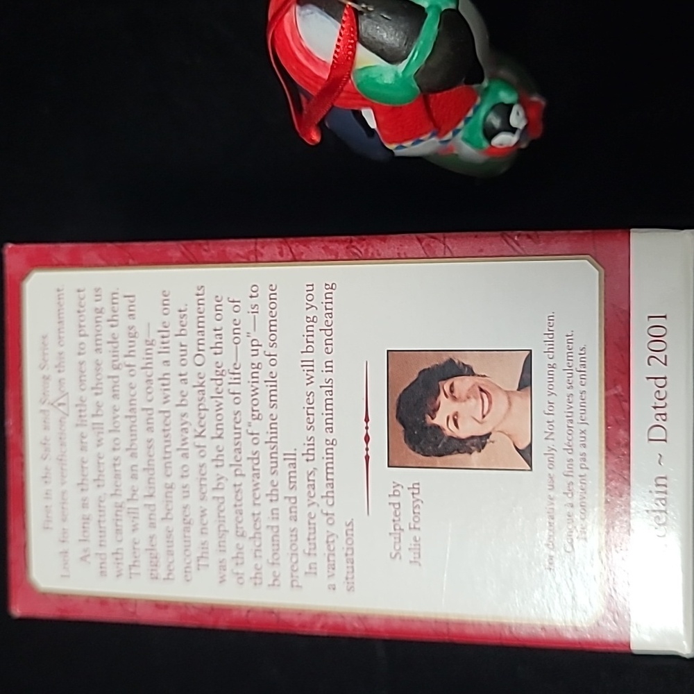Vintage 2001 Hallmark Keepsake‎ Ornament Safe and Snug Ornament - Picture 4 of 9